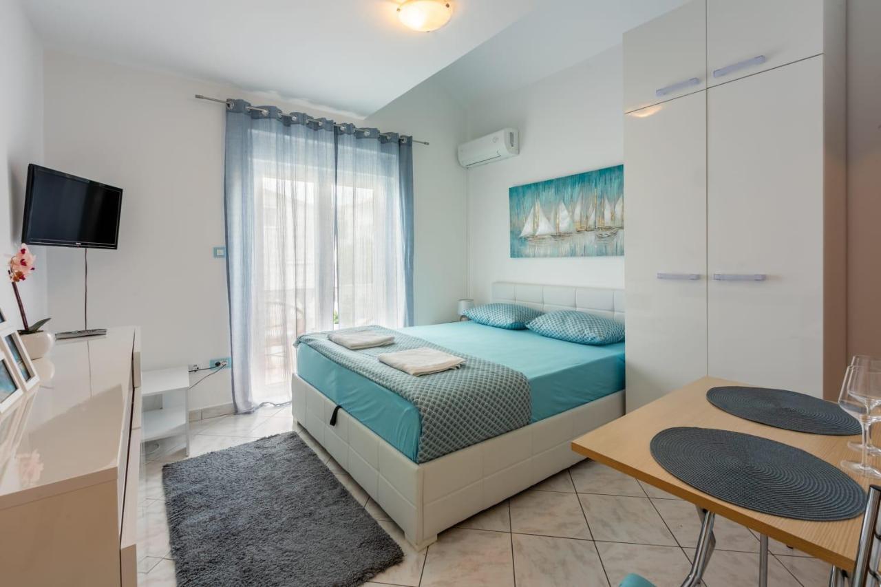 Apartmani Tena Selce Luaran gambar