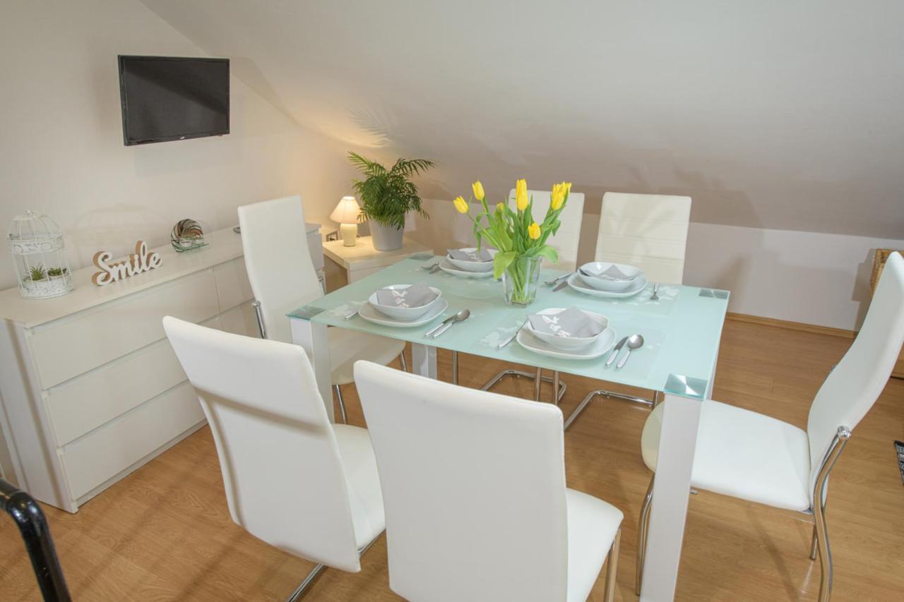 Apartmani Tena Selce Luaran gambar