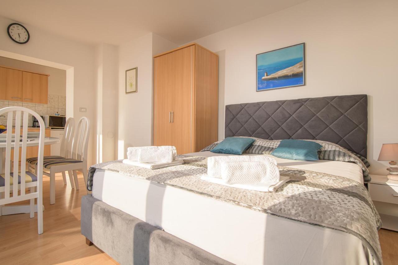 Apartmani Tena Selce Luaran gambar